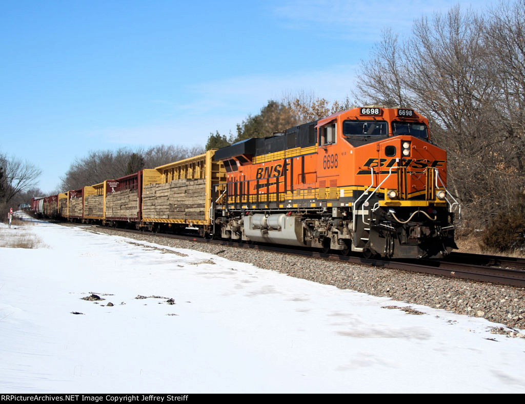 BNSF 6698